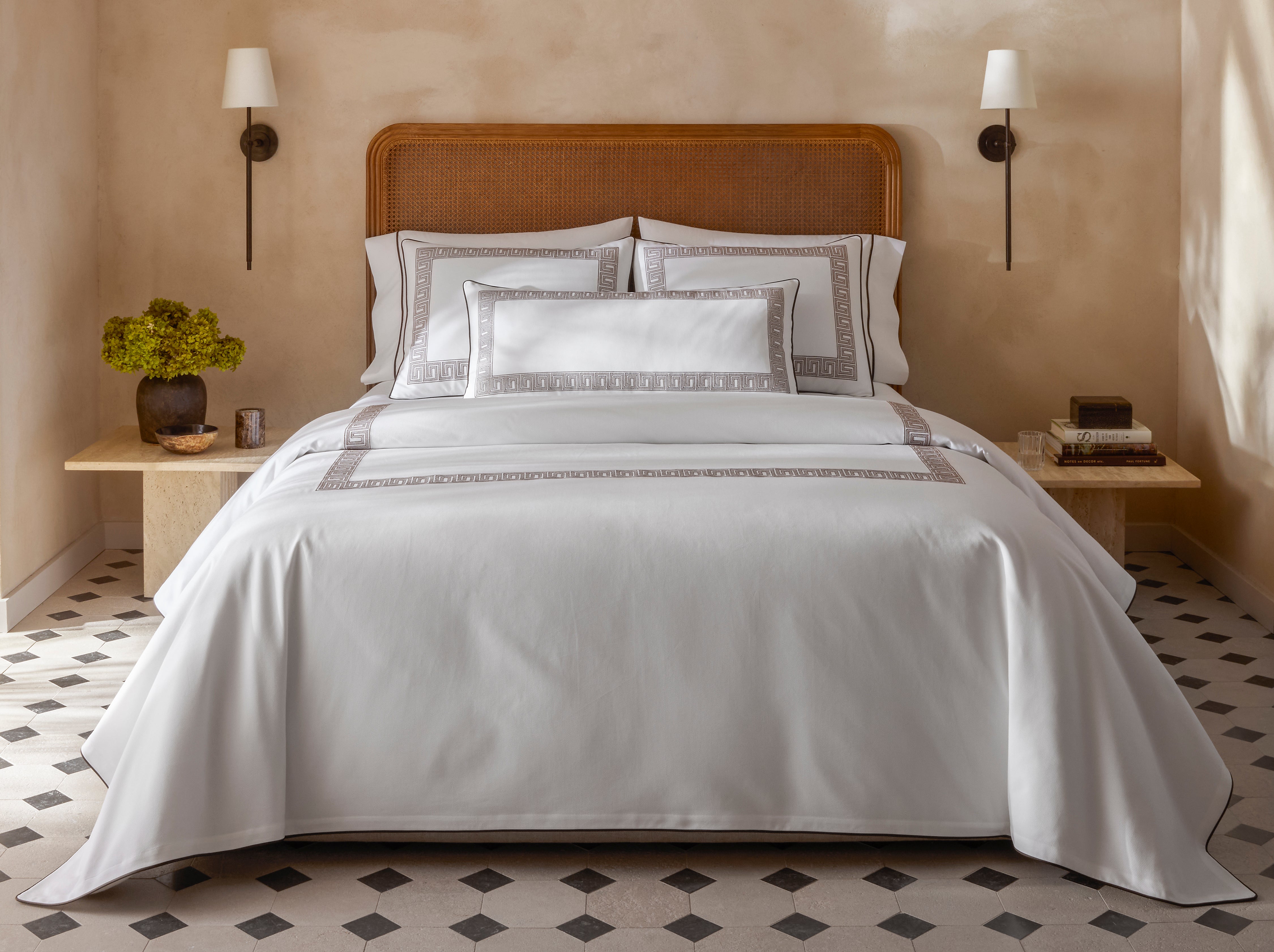 Ophelia Pique Coverlet