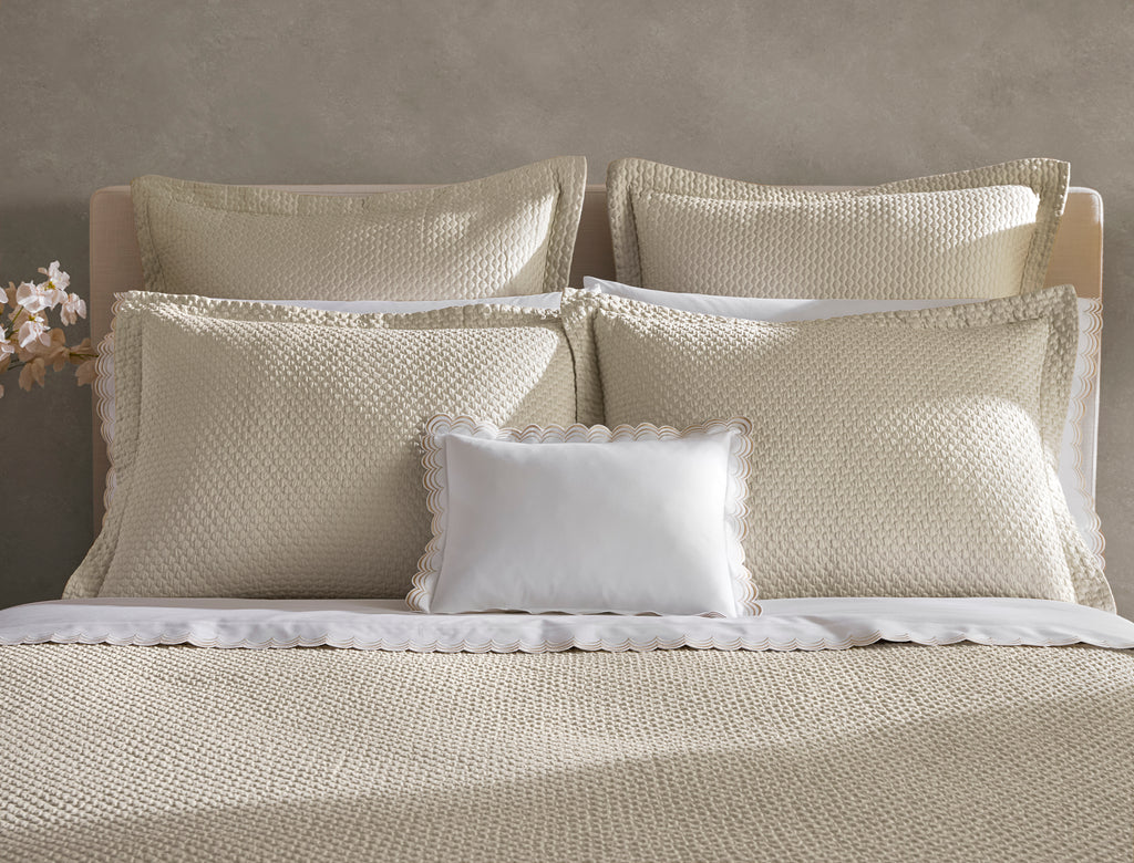 Perla collection