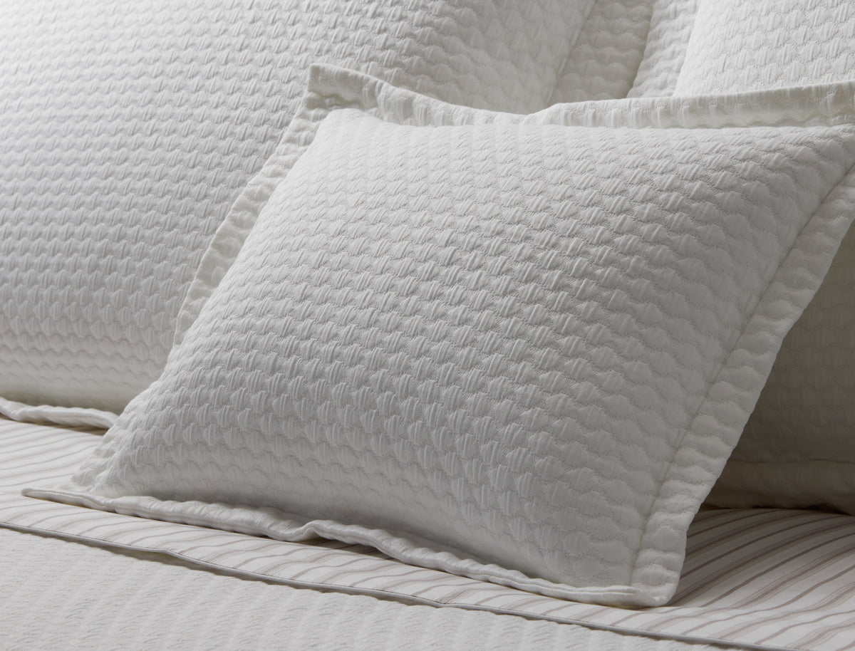 Perla collection