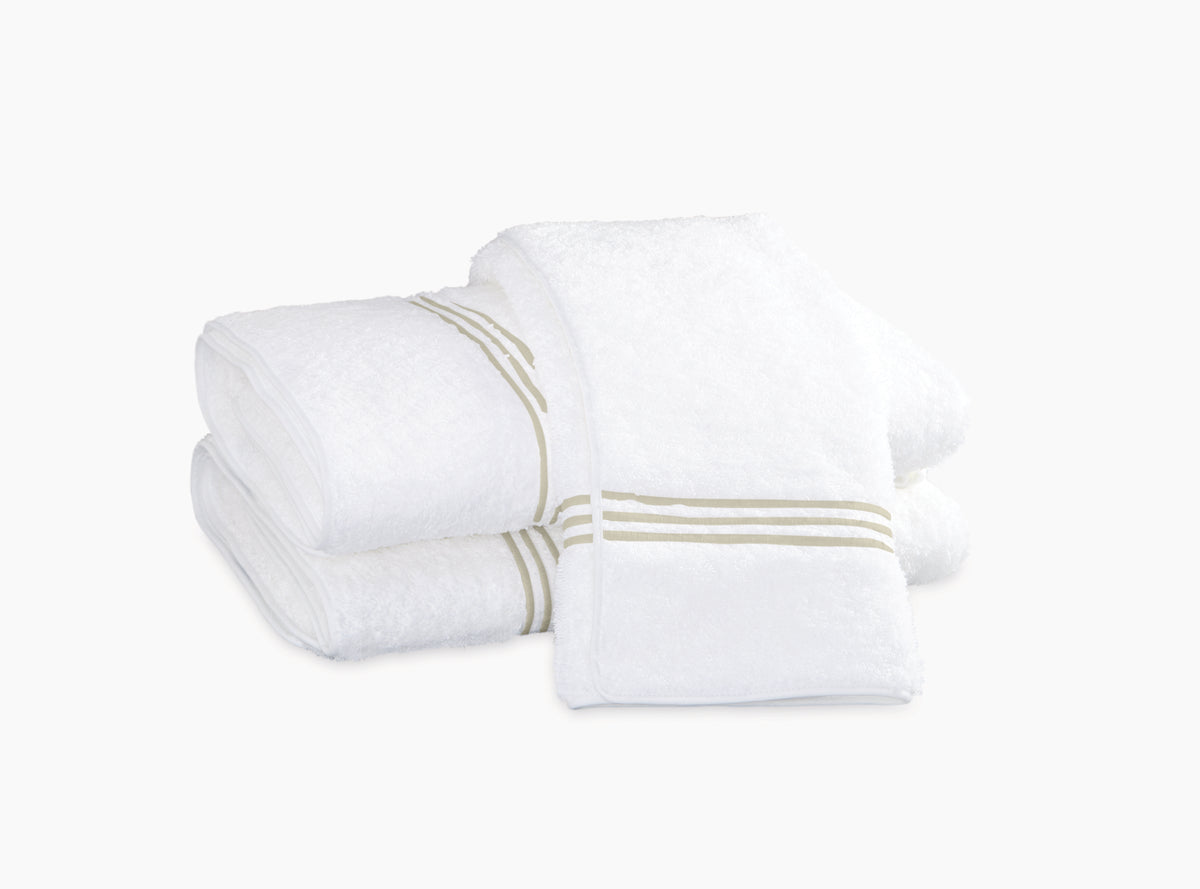 Bel Tempo Bath Collection
