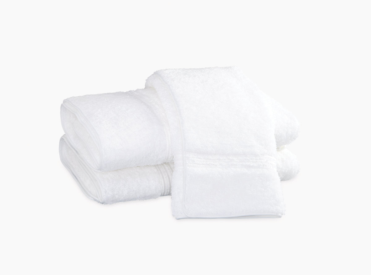 Bel Tempo Bath Collection