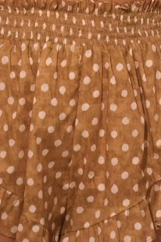 Close up of the Eden Coverup Short in Coconut Sand Dot