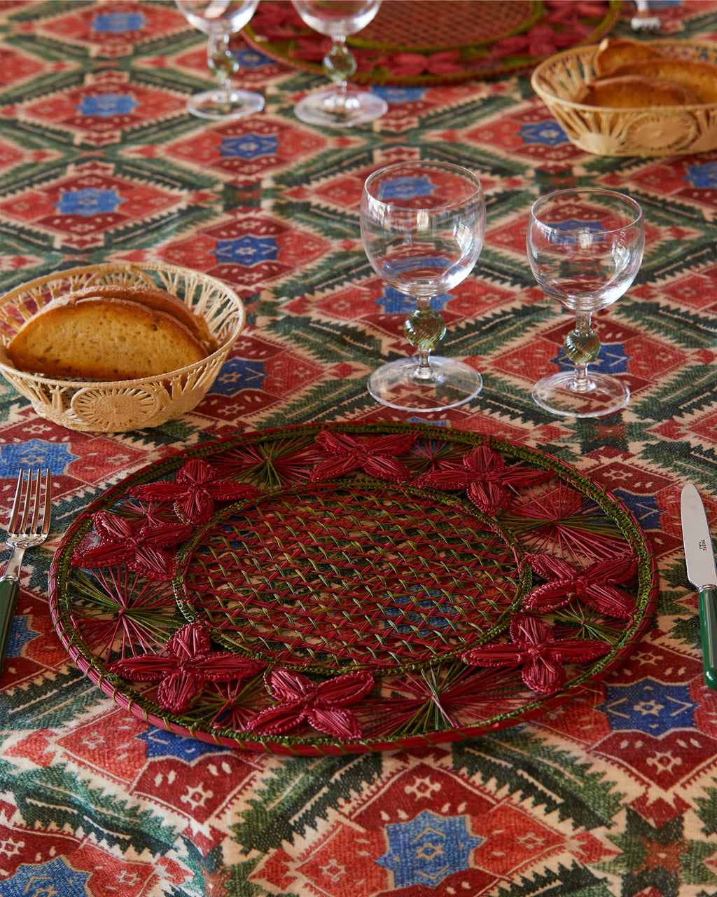 Louloudi Woven Placemat, Burgundy