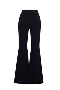 Bernadette Pant in Black