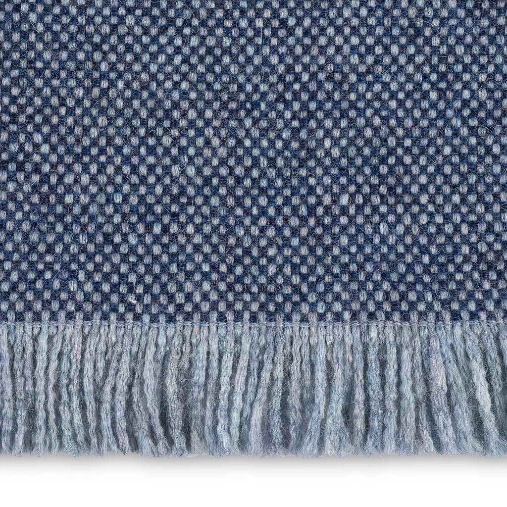 Bernardo Throw in Lapis