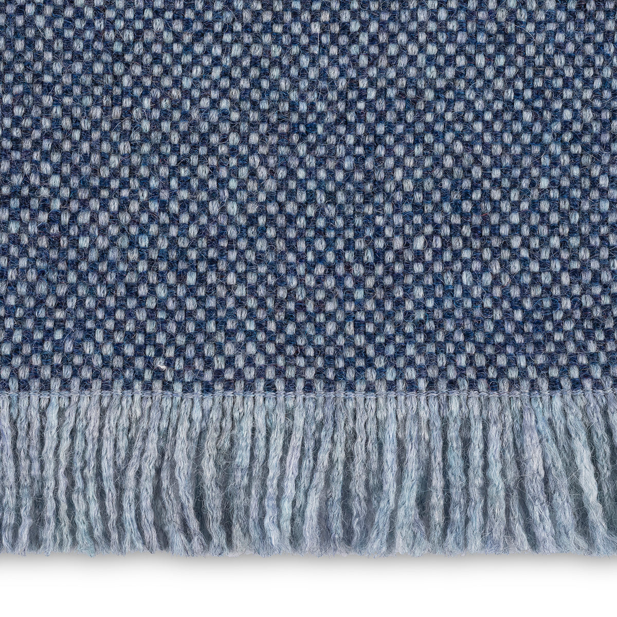 Bernardo Throw in Lapis