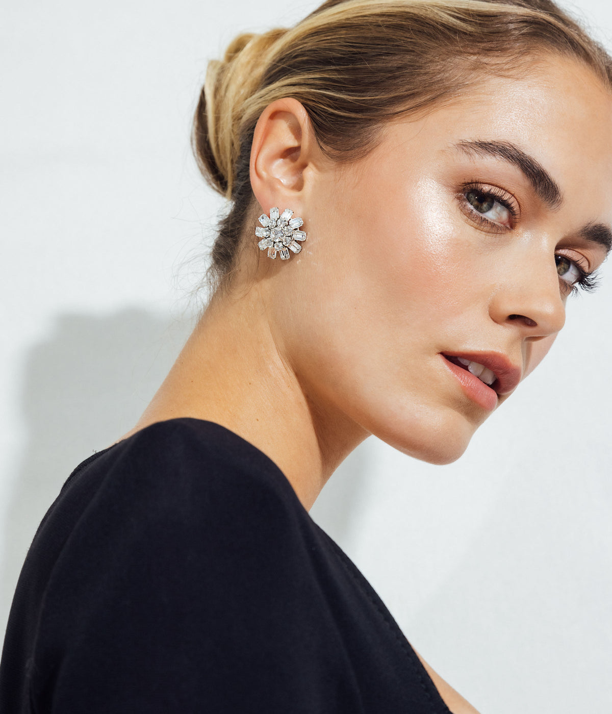 Billie Earrings in Crystal