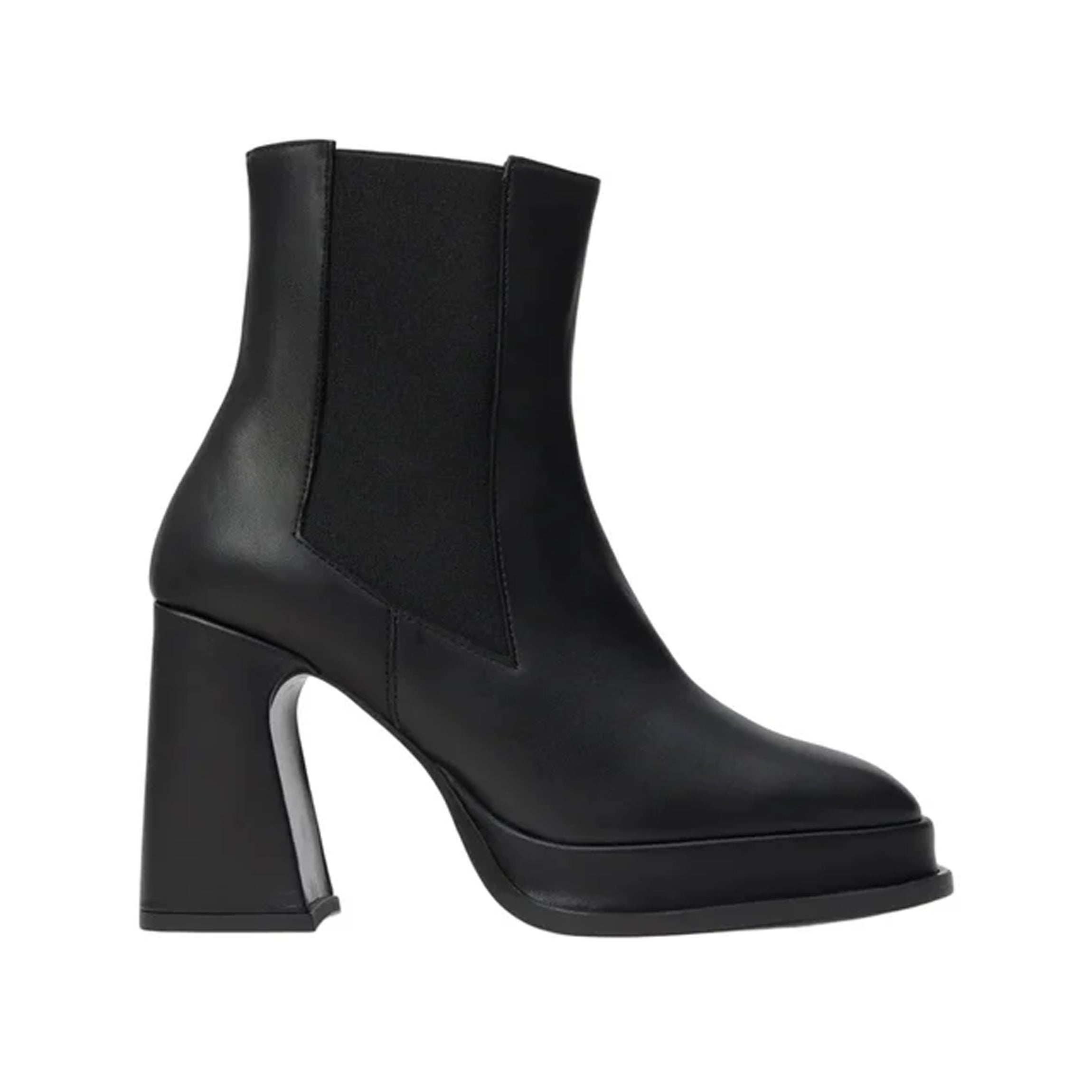 Bimba in Black