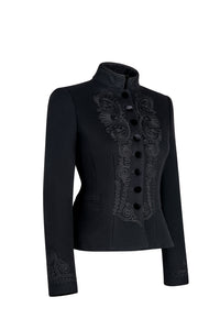 Blaire Notte in Black