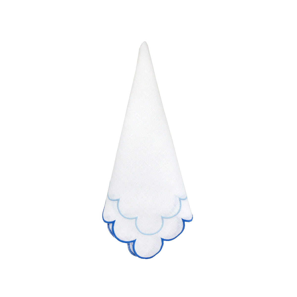 Front view of Blue Scalloped Dinner Napkins Set of 4 showcasing white linen fabric and blue scalloped edge on a white background