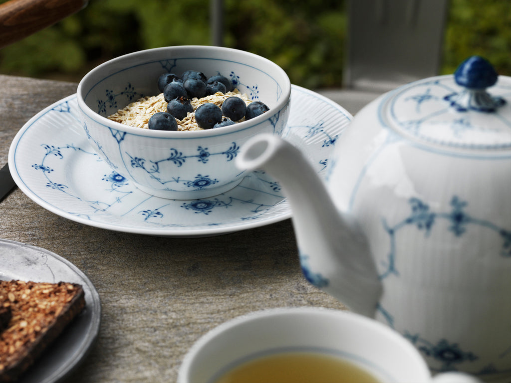 Blue Fluted Plain Bowl 1 Pint