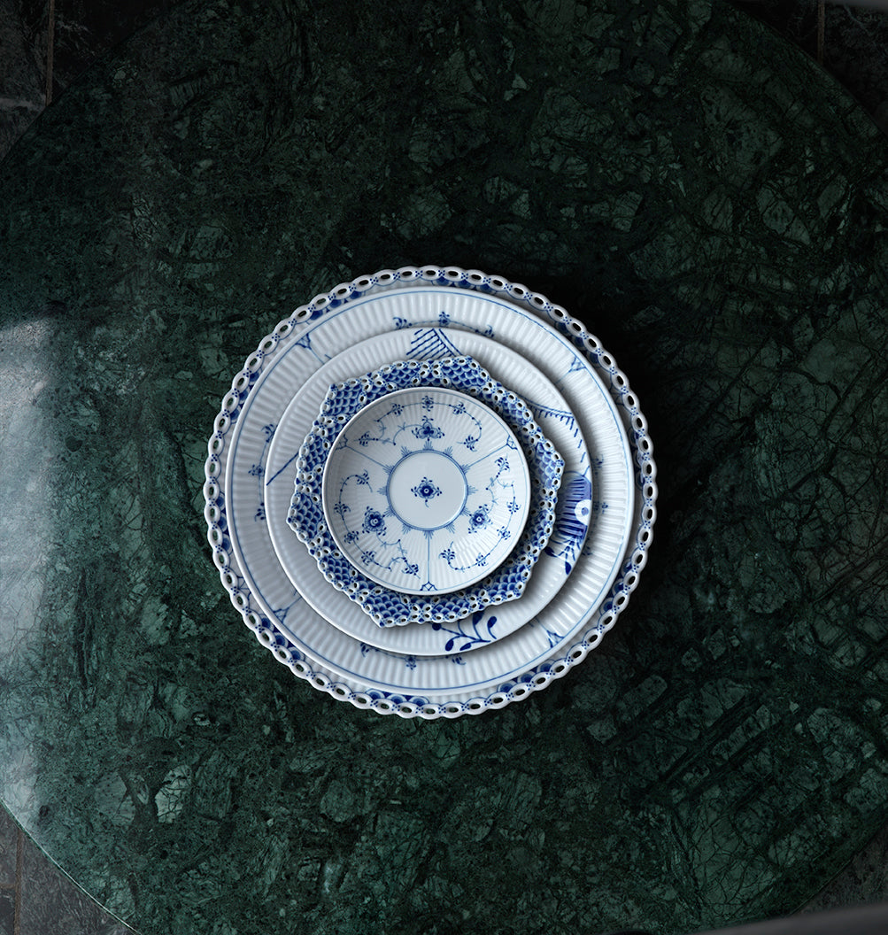 Blue Fluted Full Lace Dinner Plate 10.75"