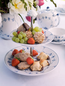 Blue Fluted Plain 2 Tier Etagere 9.5"