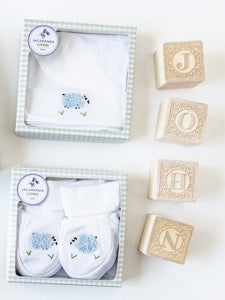 Knotted Baby Hat in Combed Cotton Embroidered