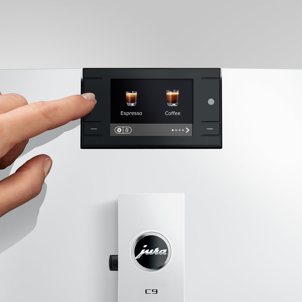 C9 Fully Automatic Coffee Machine in Piano White