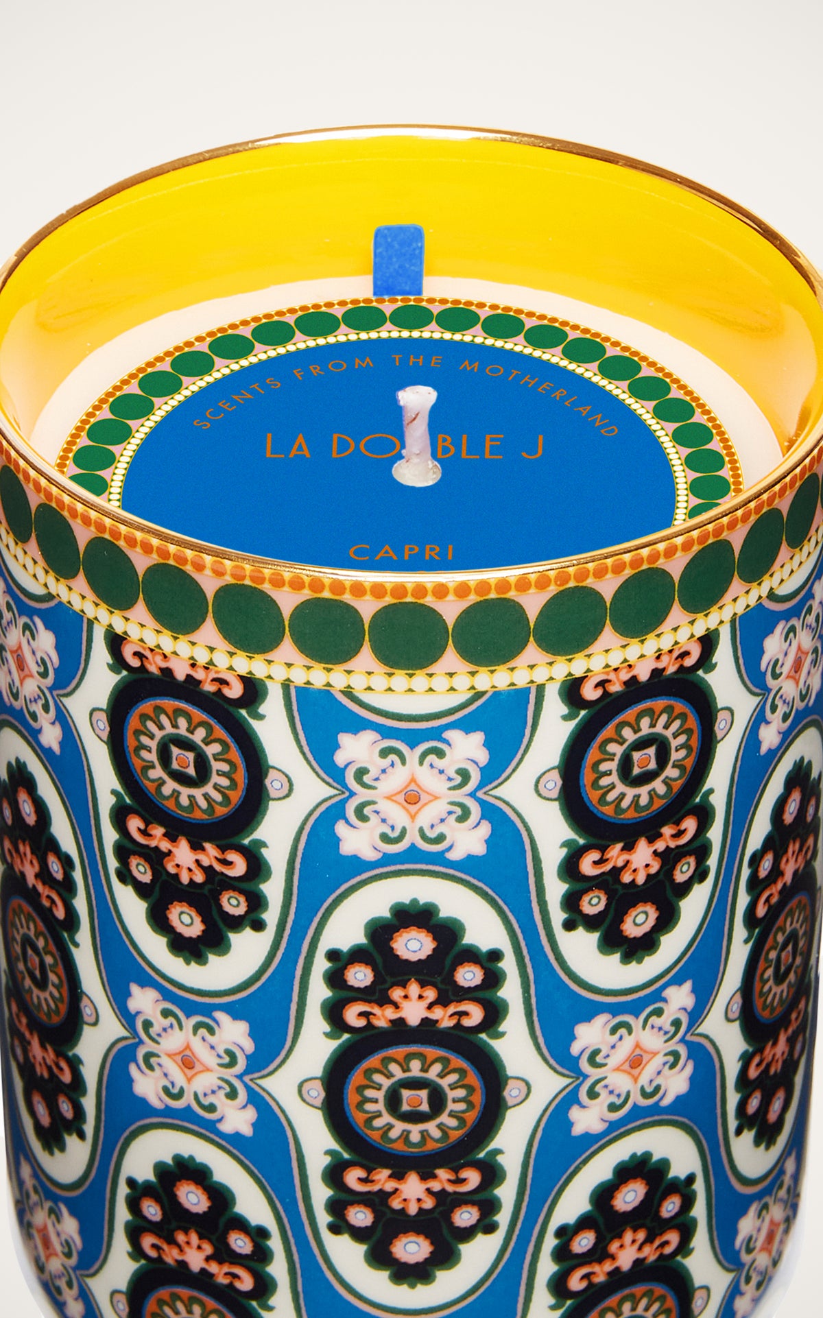 320G Candle in Capri Light Blue