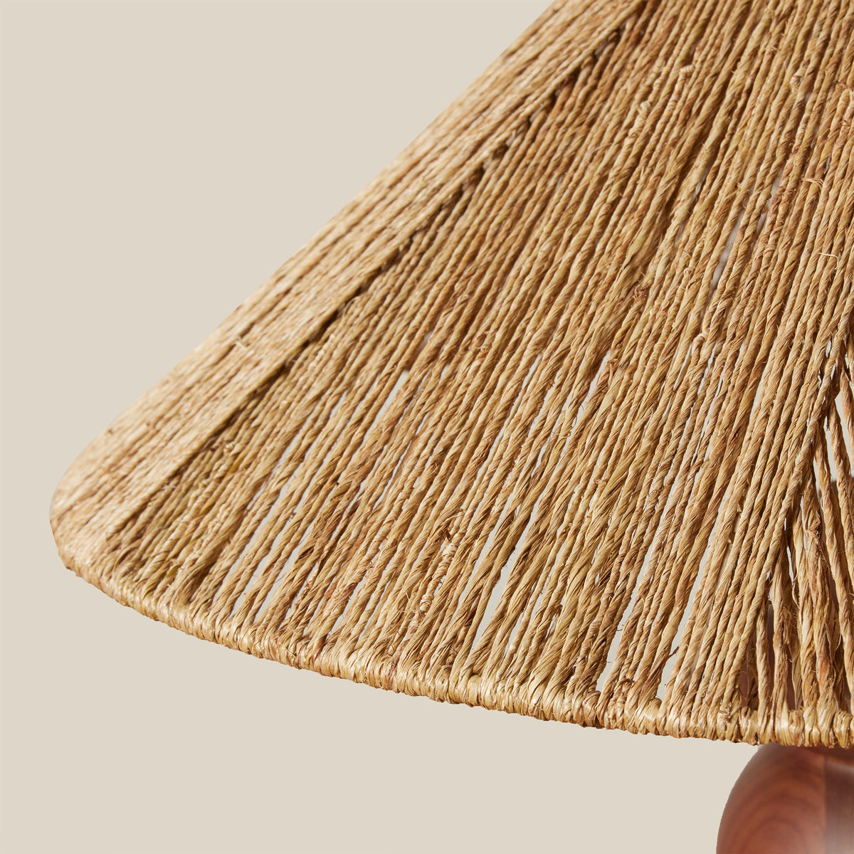 shade of table lamp