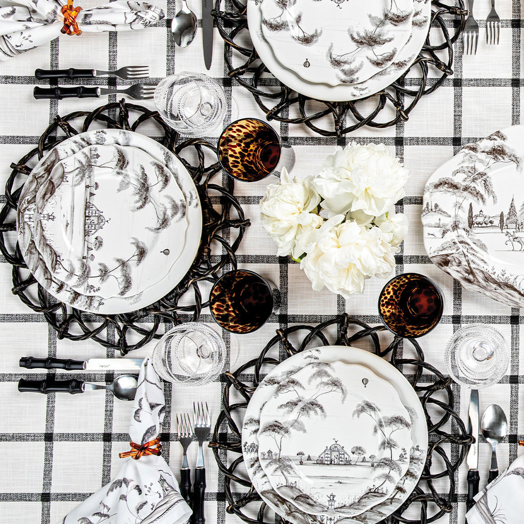 Country Estate Place Setting in Flint Grey, Set of 4