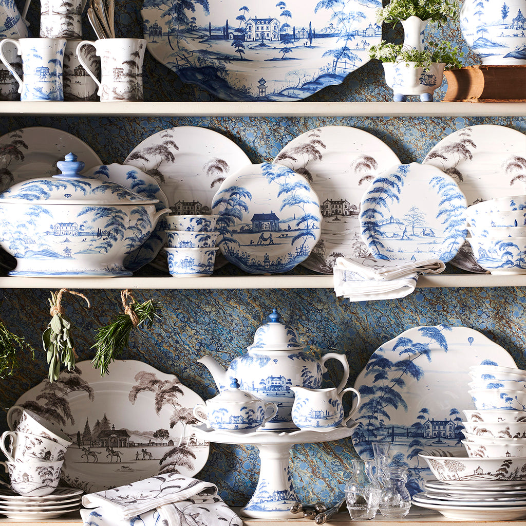 Country Estate Place Setting in Delft Blue, Set of 4