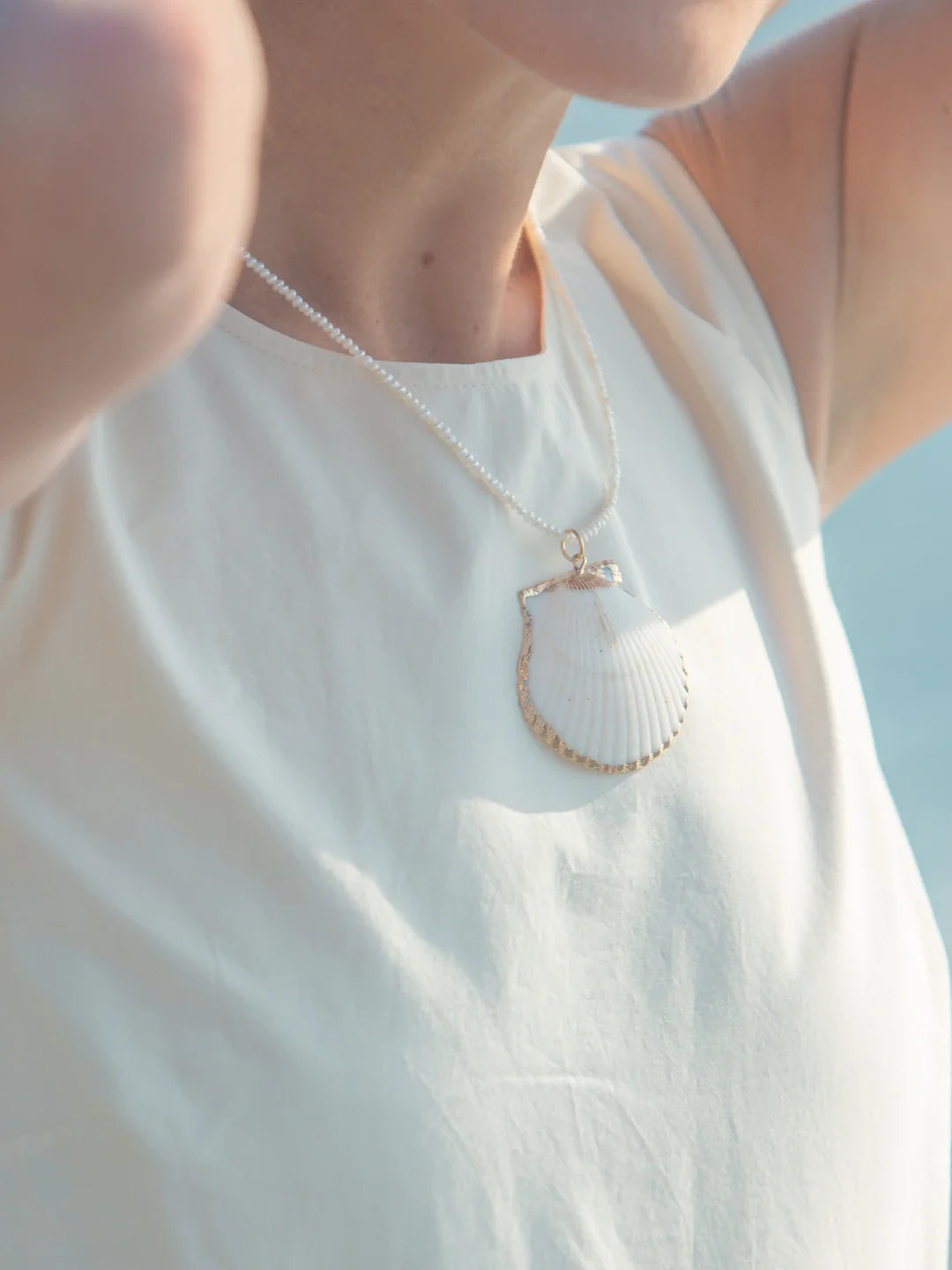 Large Scallop Shell Charm in White