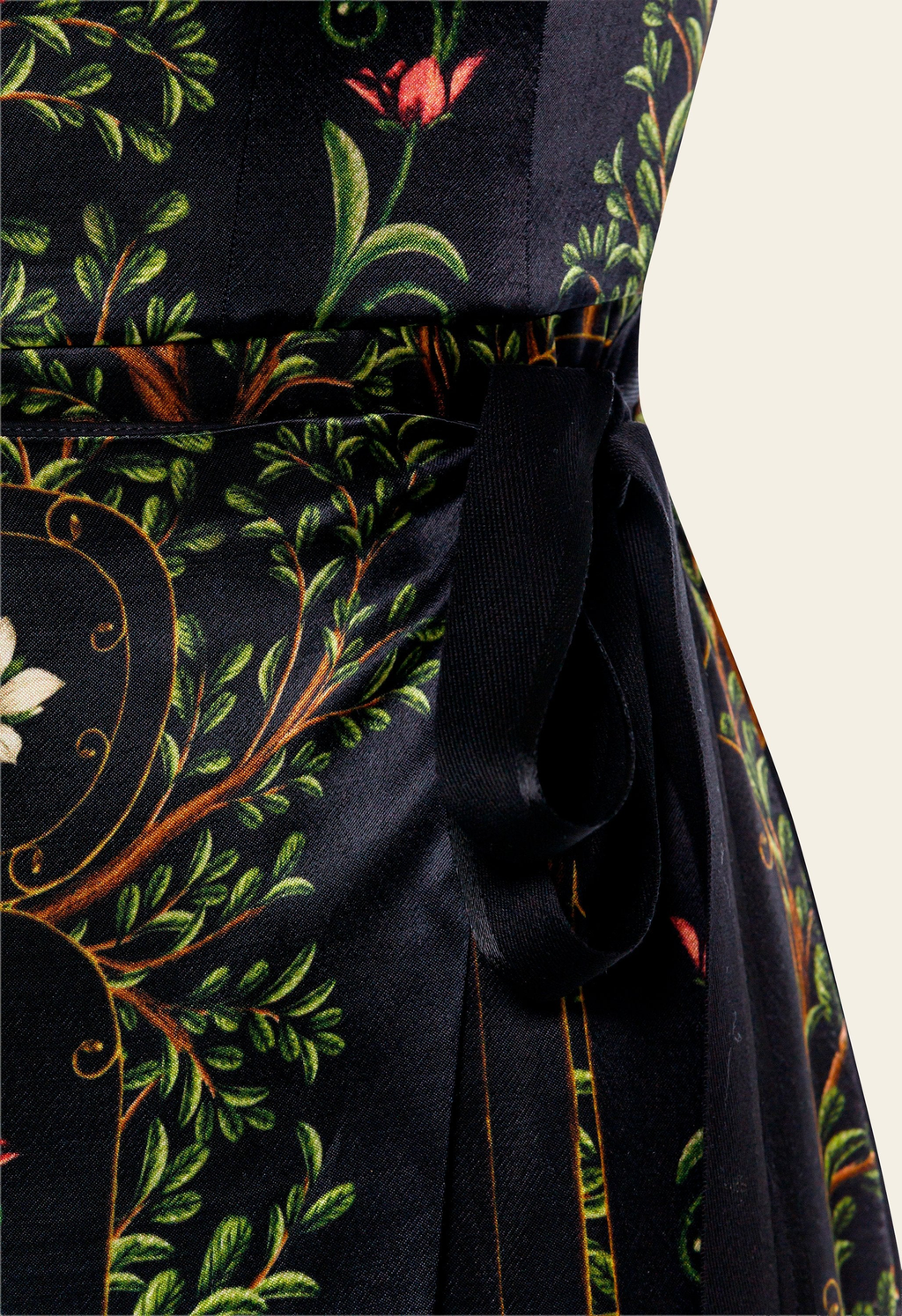 Cinefilia Noche Maxi Dress