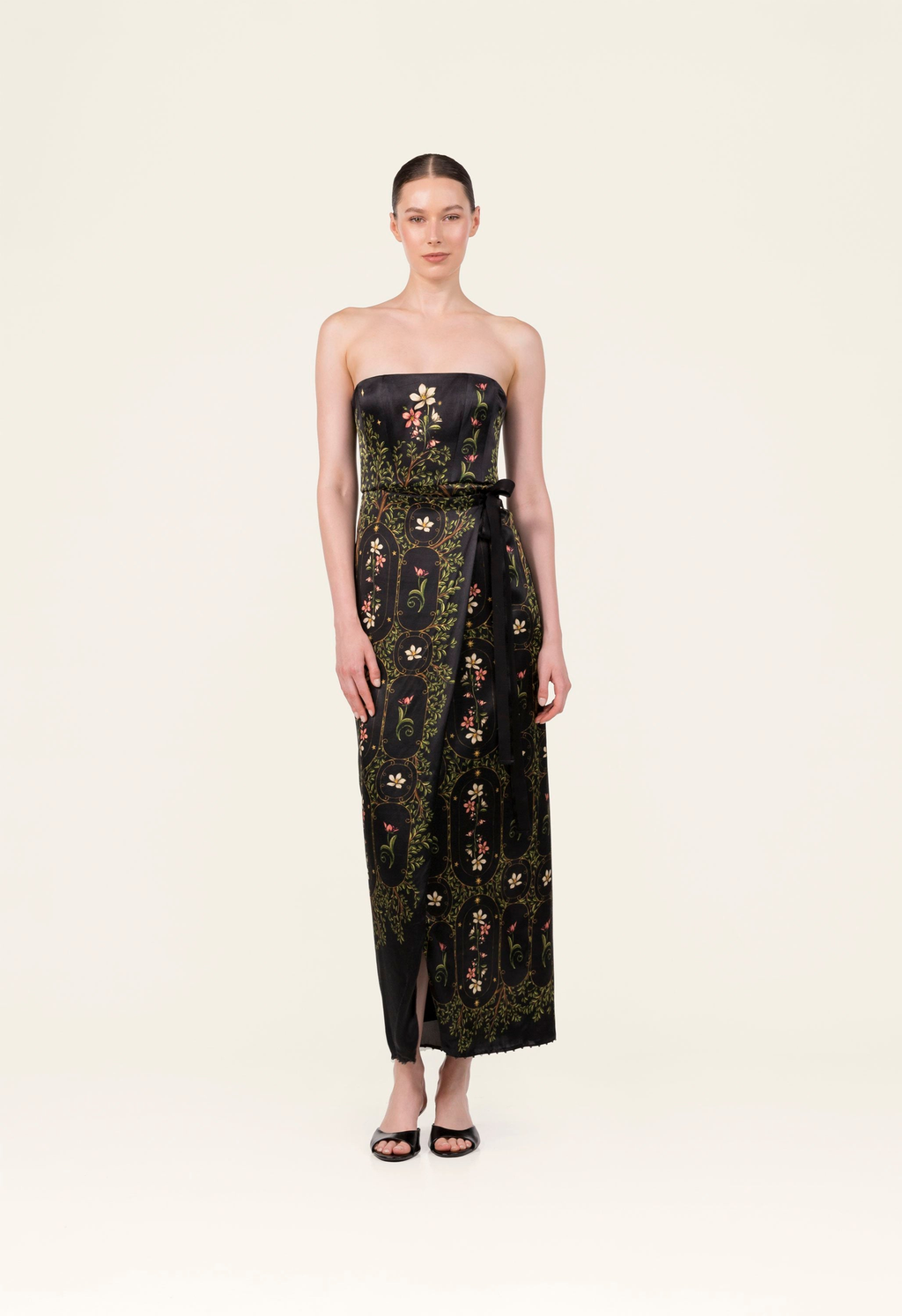 Cinefilia Noche Maxi Dress