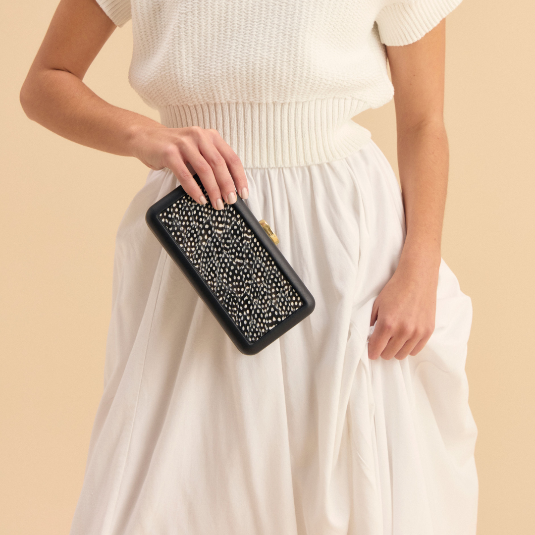 Le Marais Clutch in Guinea