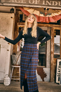 Manor Wrap Skirt in Aspen Plaid