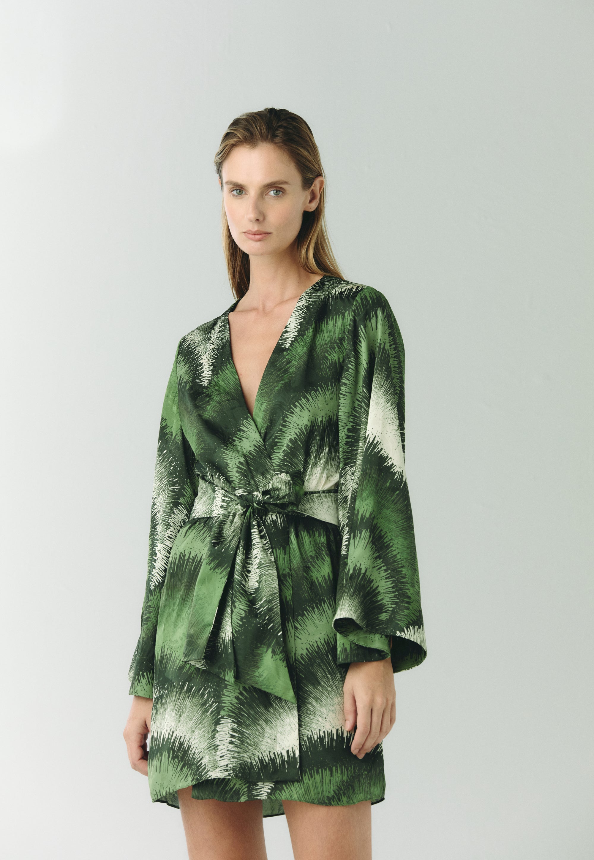 Joaquina Silk Jacquard Mini Kaftan in Green Brushed