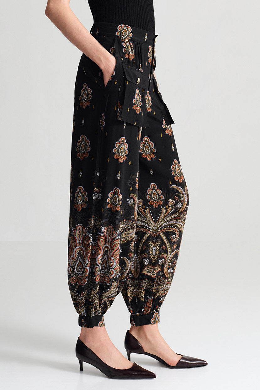 Pietro Pant in Castle Paisley Black