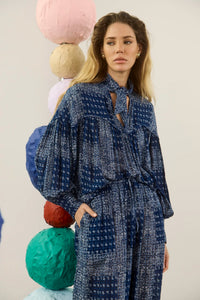 The Celeste Blouse in Inkwell Paisley paired with the matching Briggs Pants. 