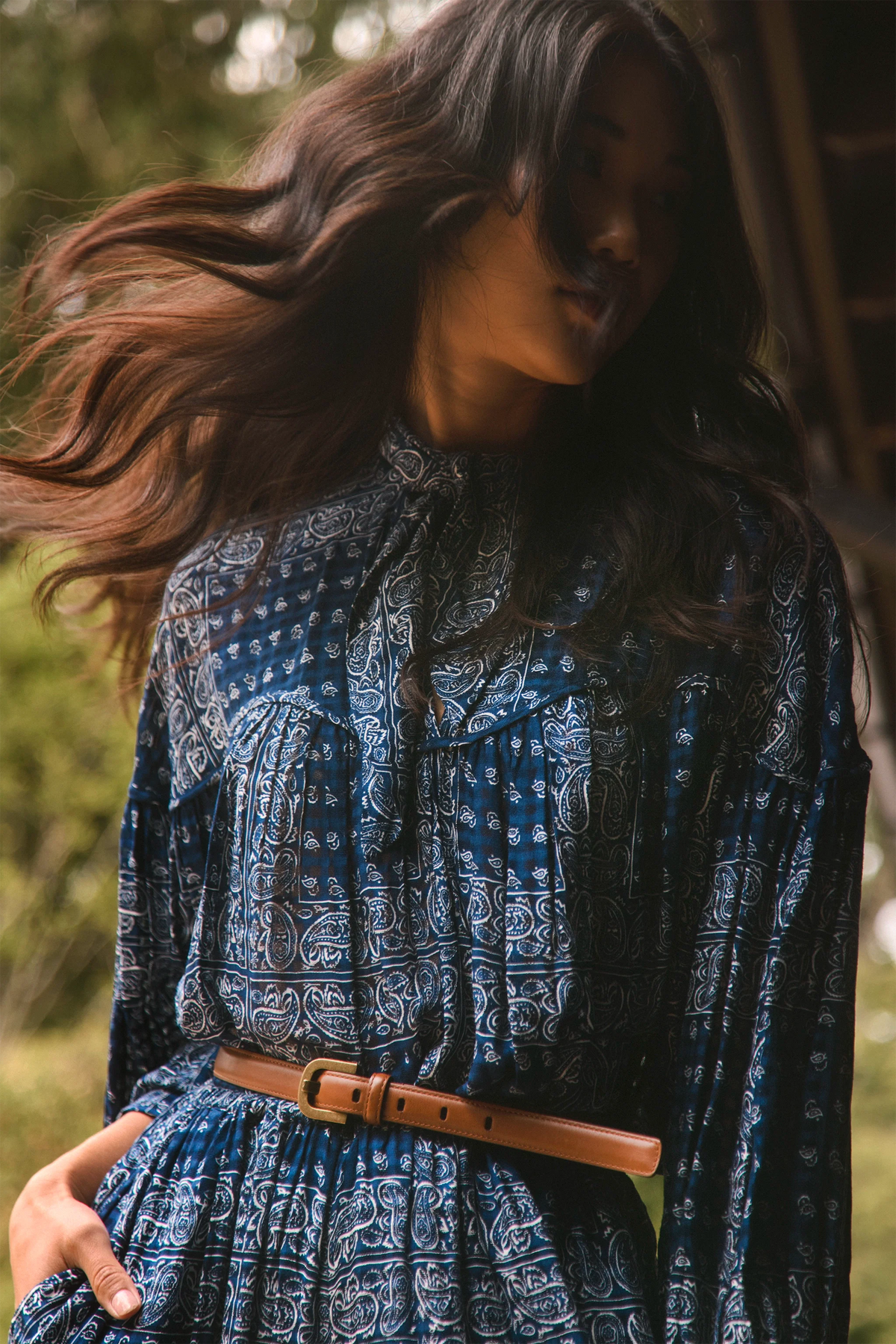 The Celeste Blouse in Inkwell Paisley paired with the matching Briggs Pants. 