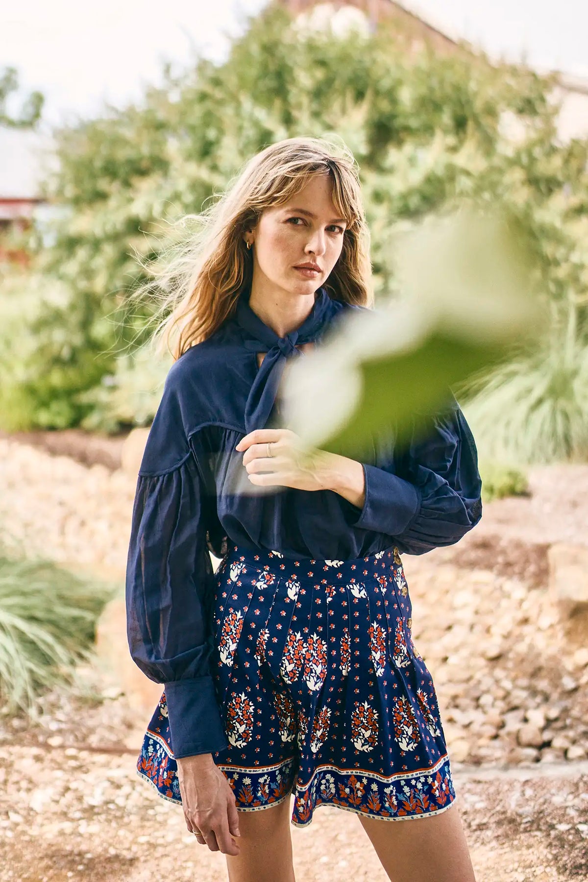 Willa Short in Fall Floral Navy