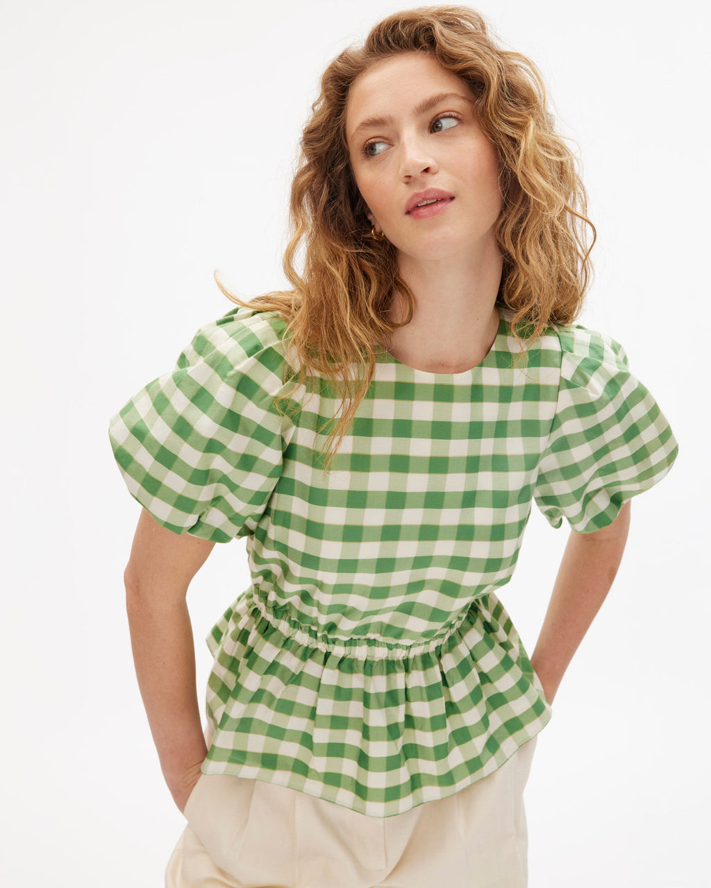 Chelsey Top in Meadow Green Multi