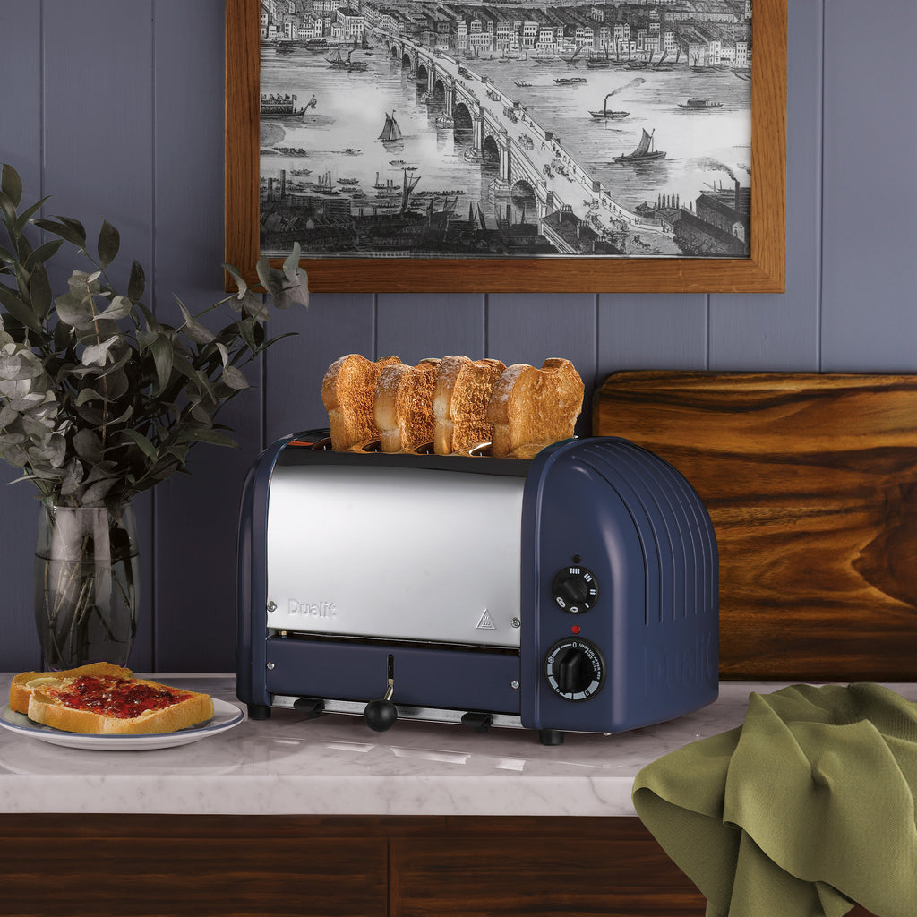 4 Slot Classic Toaster in Lavender Blue