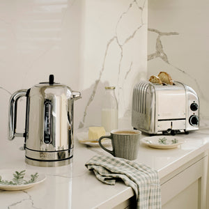 2 Slot Classic Toaster in Polished Chrome