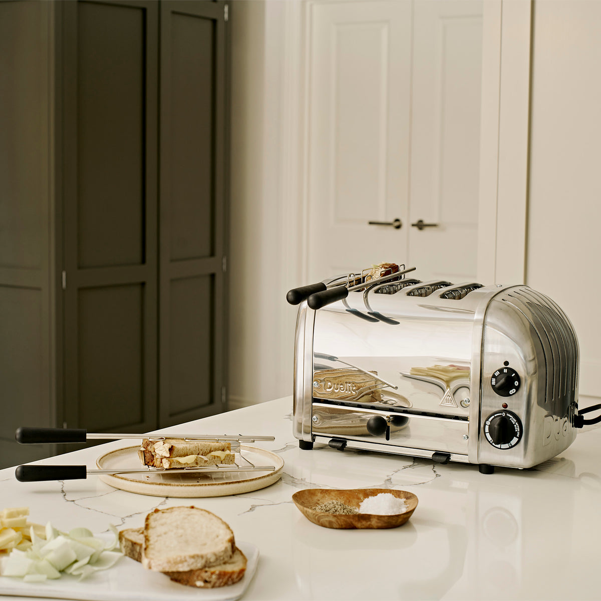 Classic Series Sandwich Cage in Stainless Steel