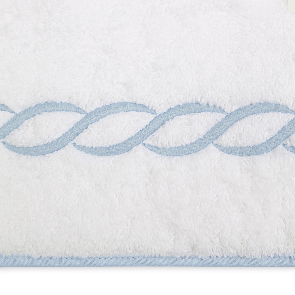 Classic Chain Bath Collection