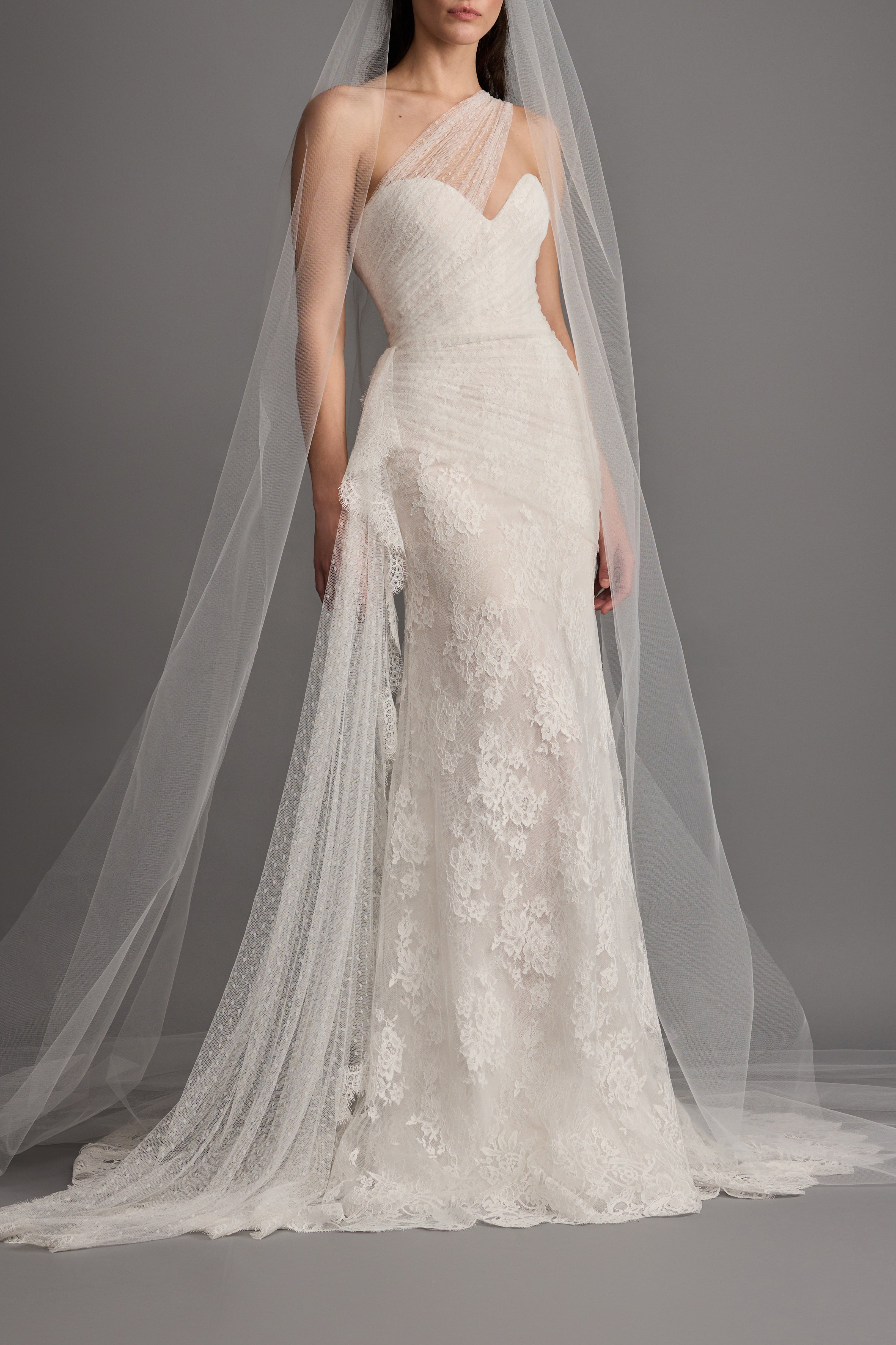 Angelica Gown in Off White/Nude