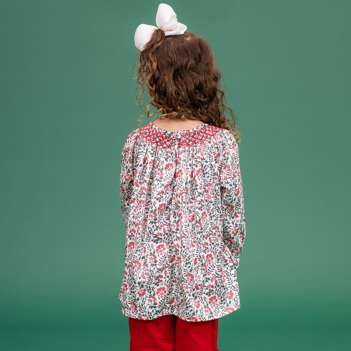 Aspen Girl Shirt in Holly Berry