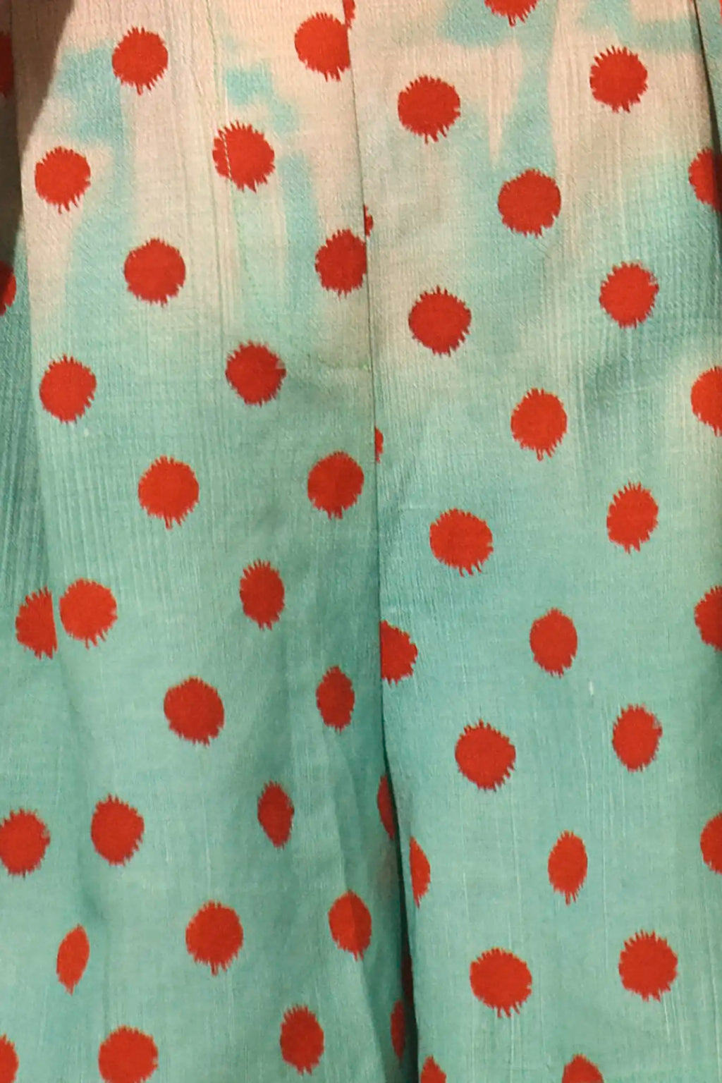 Close up of The Catalina Short in Coral Reef Ombre.
