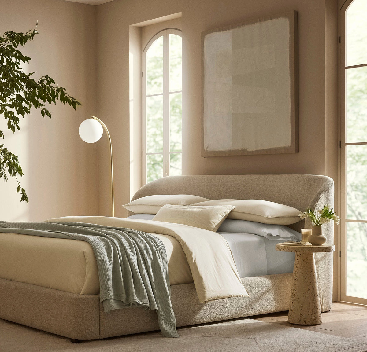 Signature Comforter Set in Cream