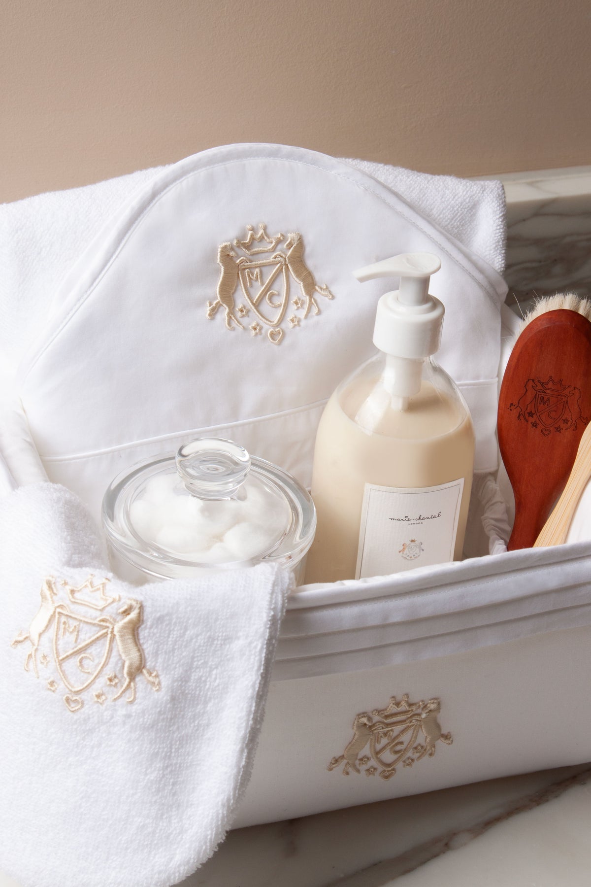 Crest Bathtime Gift Set