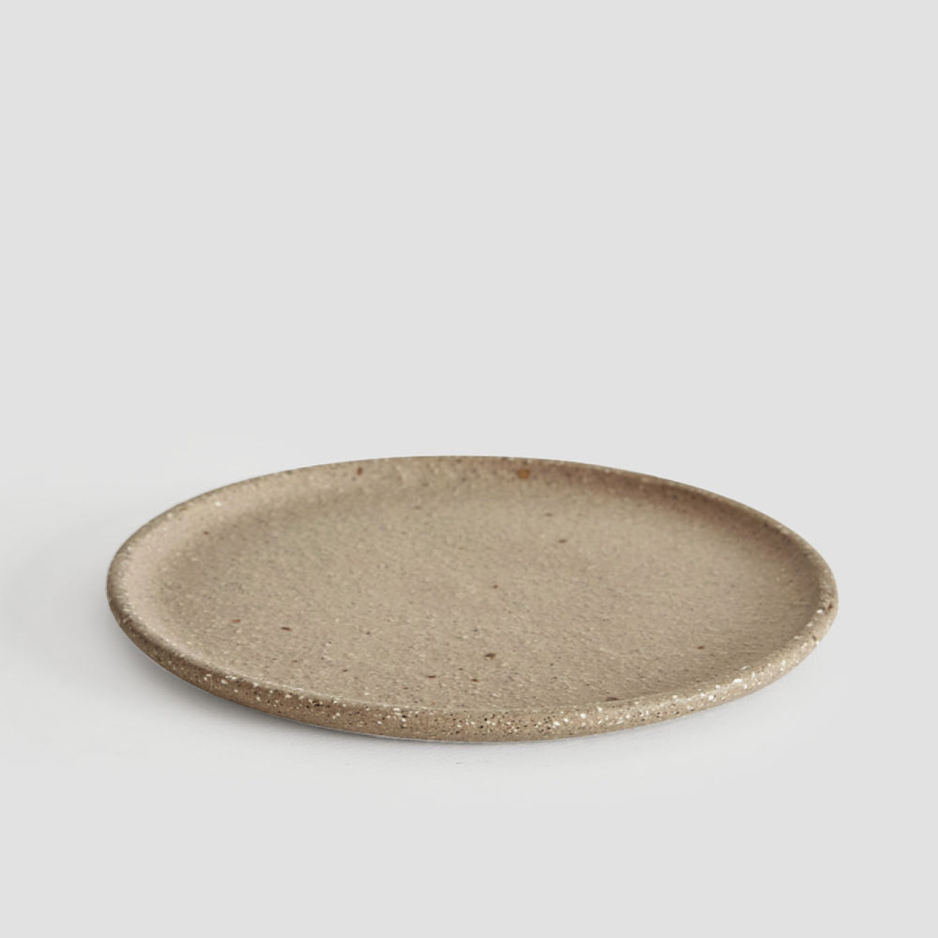 Crumbs Round Plate Brown