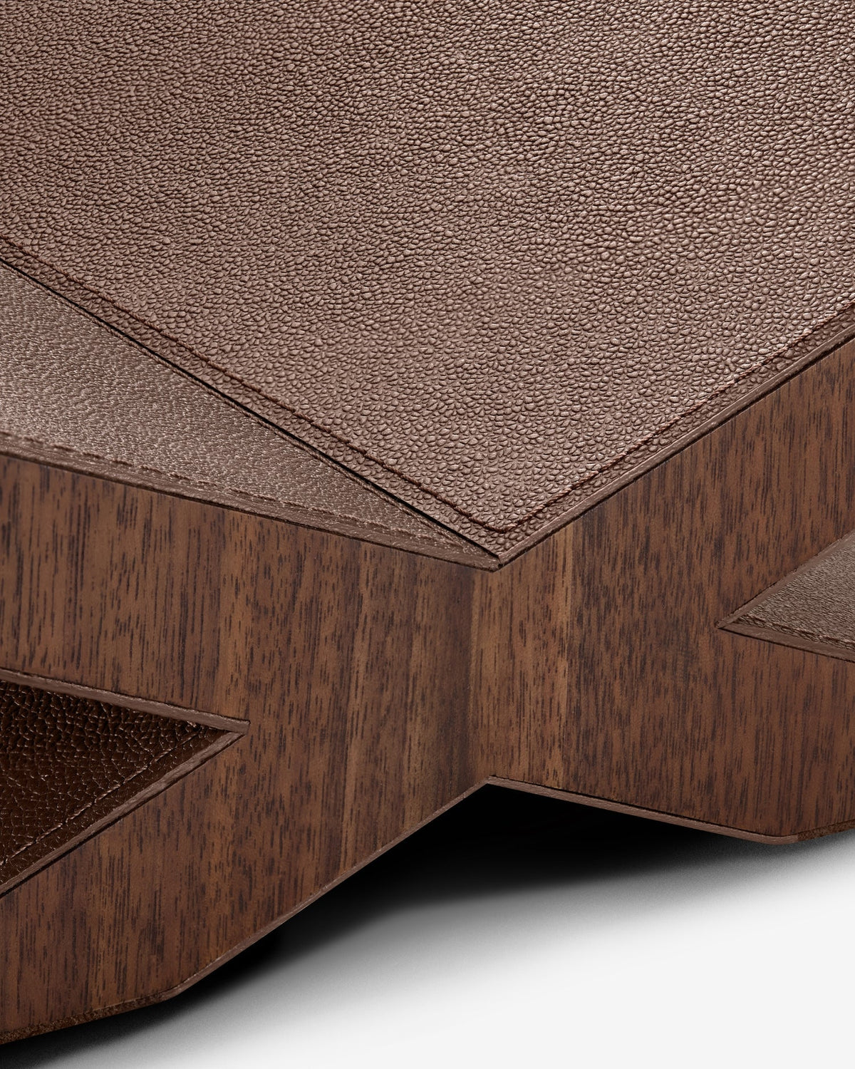 Culture Ultimate Bookstand in Brown