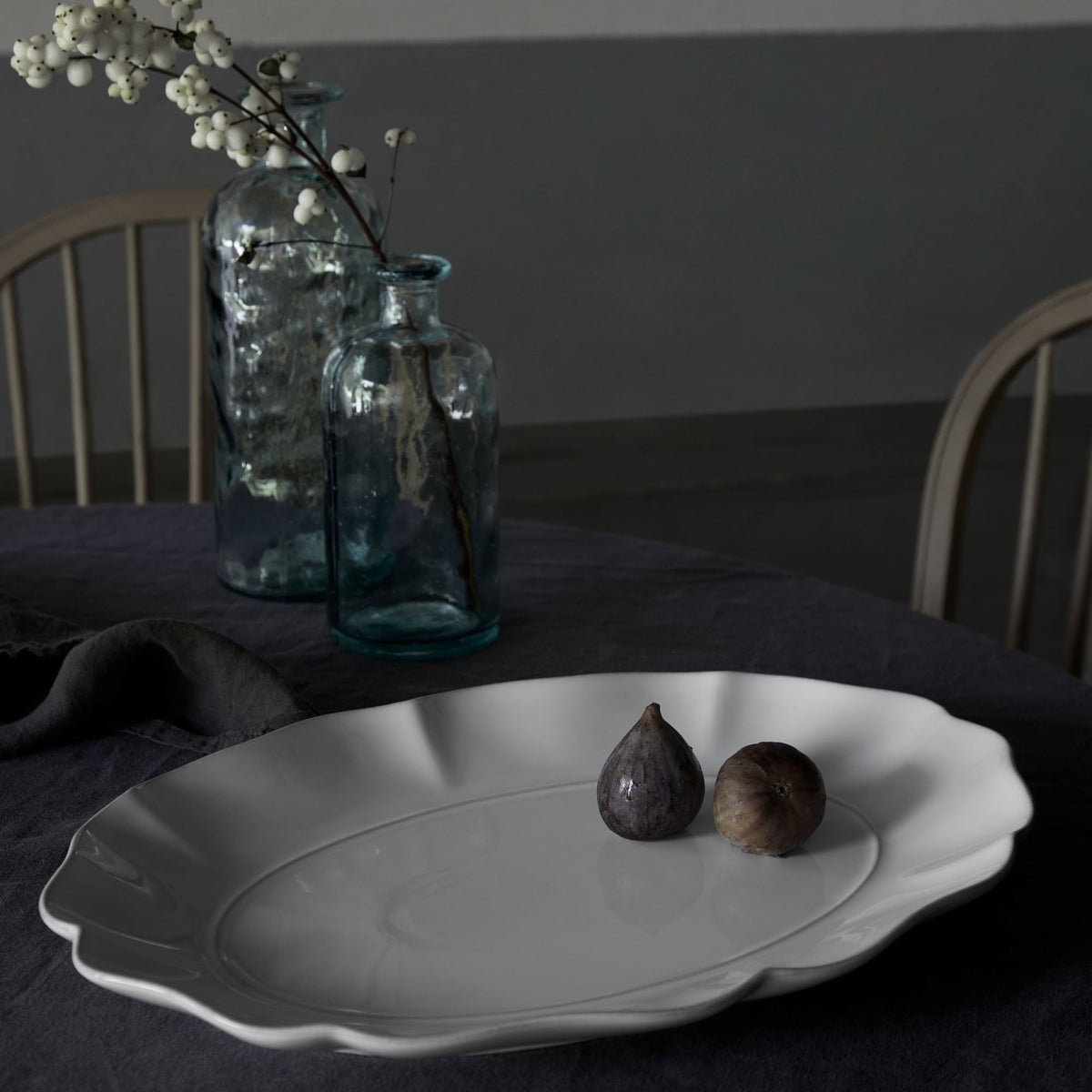 Rosa Collection Oval Platter 16" in White
