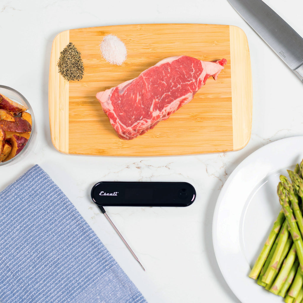 Stelo Waterproof Folding Thermometer in Black