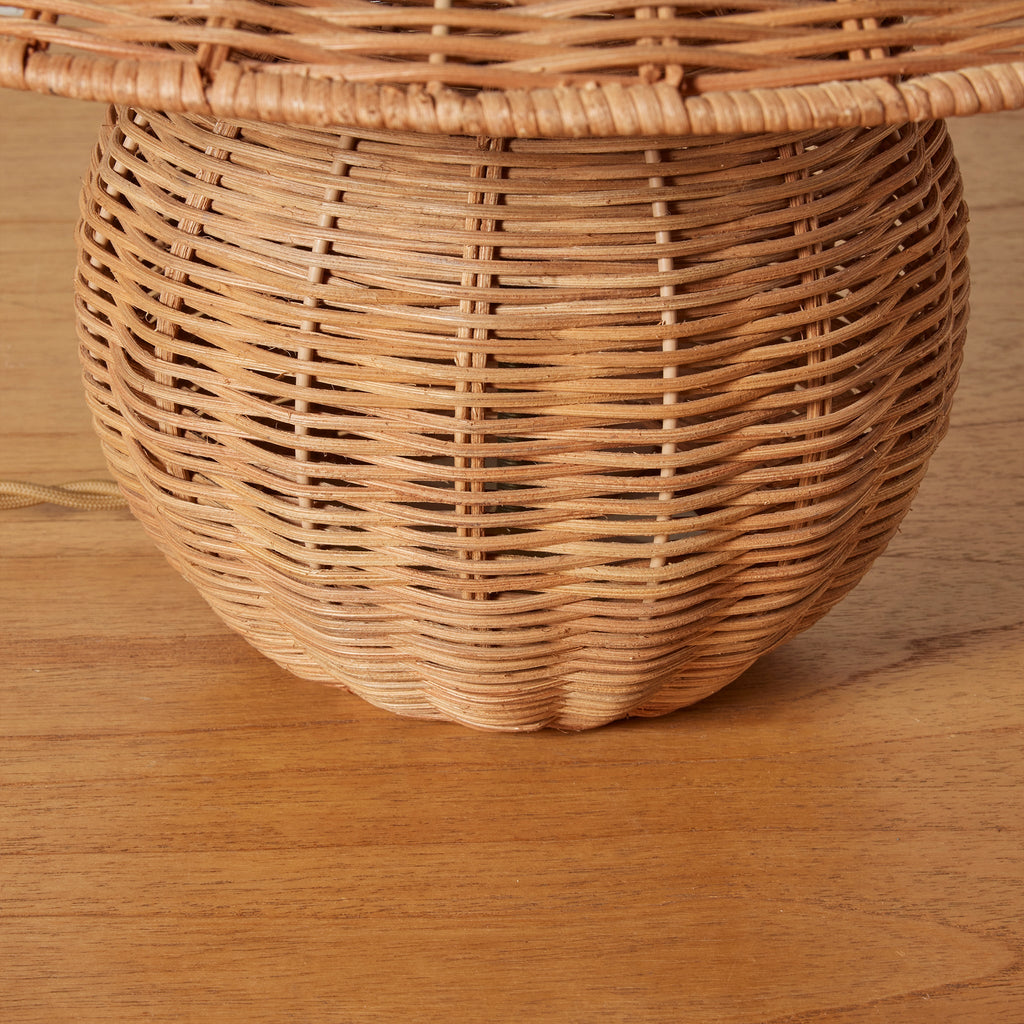 round table lamp base