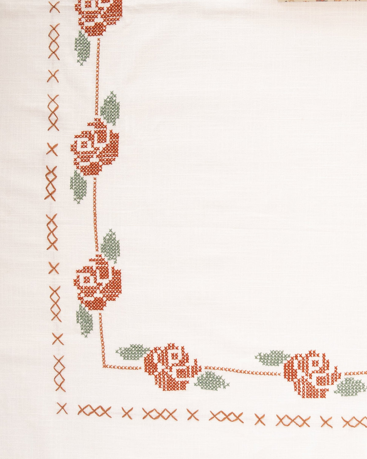 Rose Tapestry Tablecloth