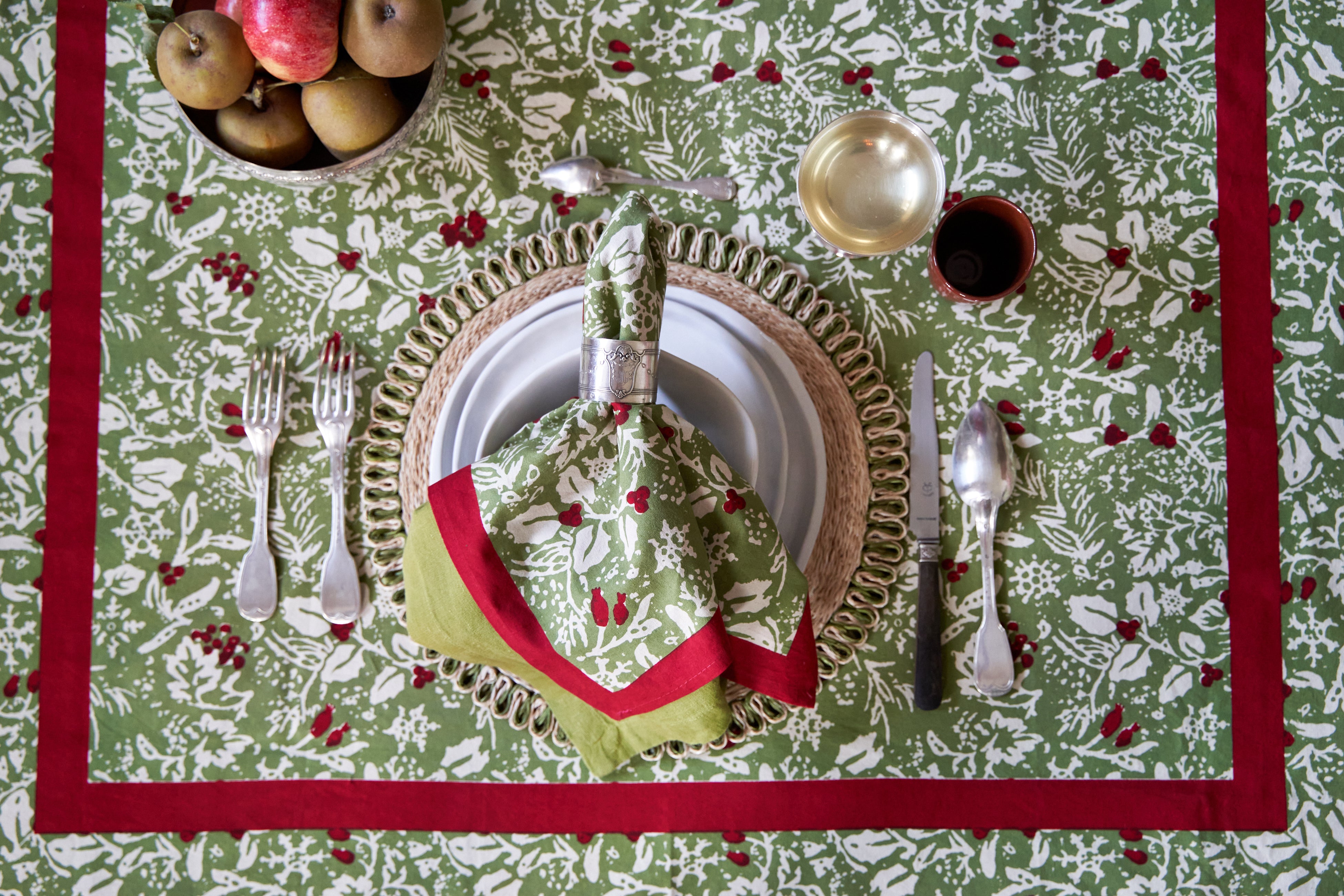 Baies de houx Mats in Red & Green, Set of 6